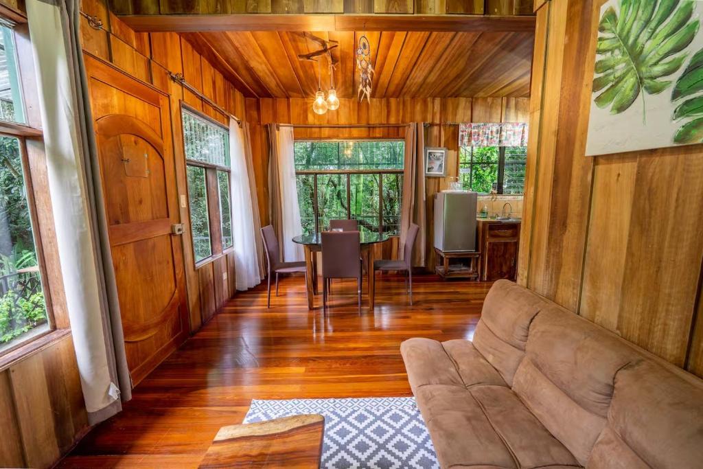 Monteverde Apartment | Rustic Treehouse Monteverde