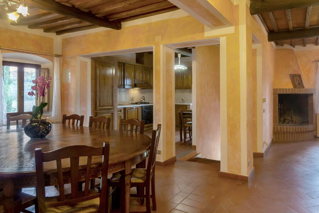 Radda in Chianti House | Sopra - La colonica nel Chianti
