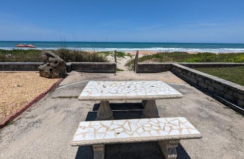 O'byrne House | Beautiful Ormond Beachfront House!