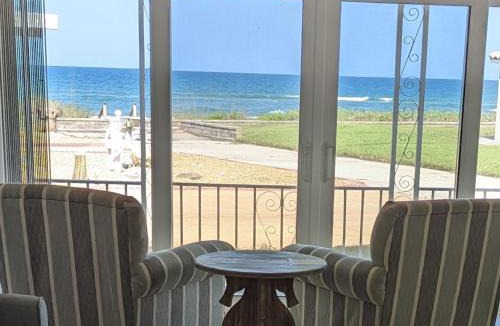 O'byrne House | Beautiful Ormond Beachfront House!