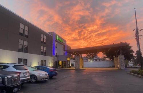Olean Hotel | Holiday Inn Express Olean by IHG