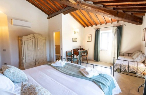 Lajatico Bed & Breakfast | Poderino il Sole, Suite Rosmarino