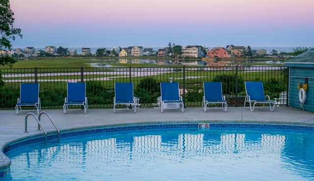 Mariner Resort