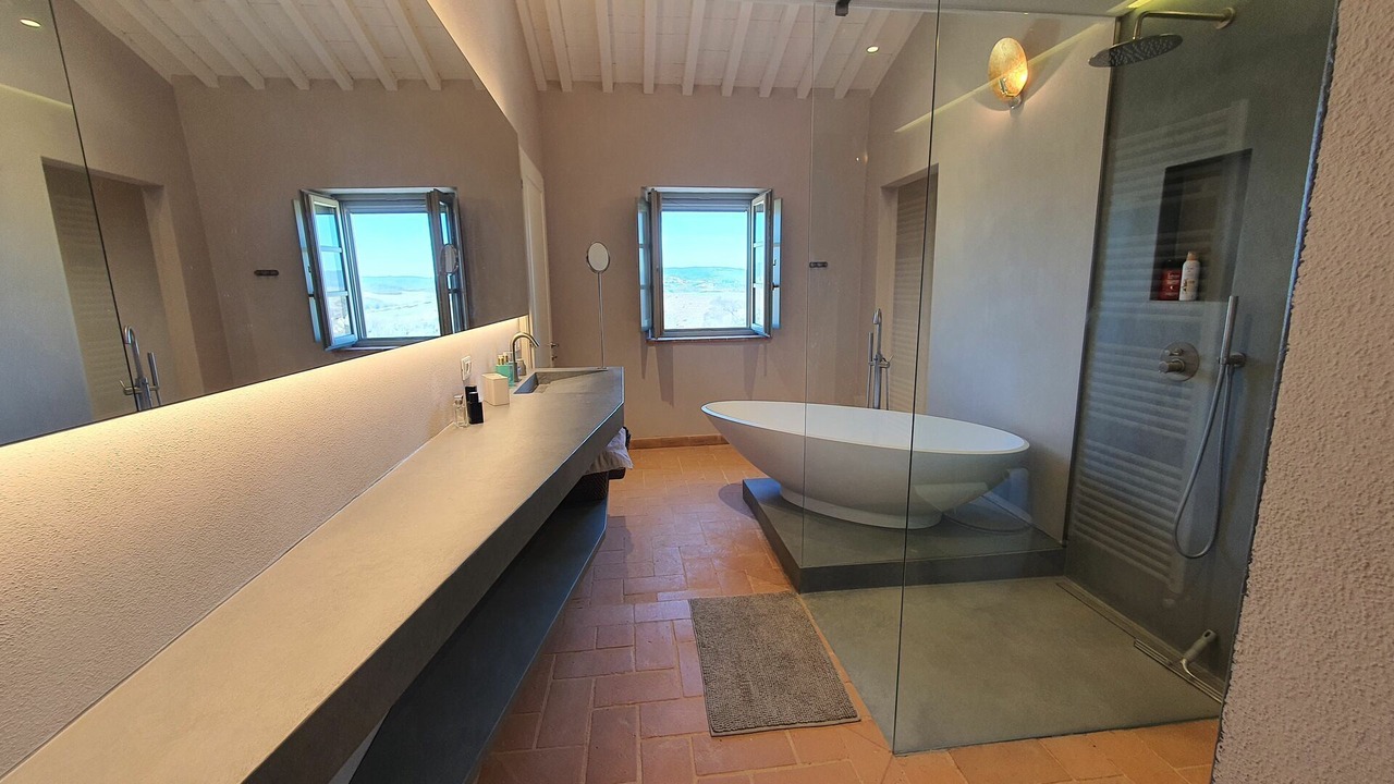 Photo of Bathroom in Torre A Castello