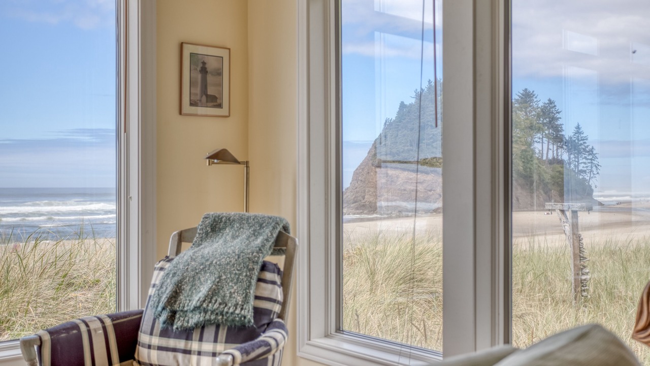 Photo of Bedroom in Neskowin